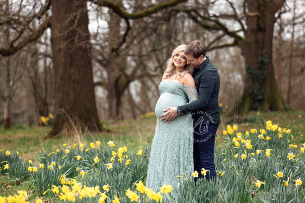 What to expect from a pregancy photoshoot with Karen Wiltshire